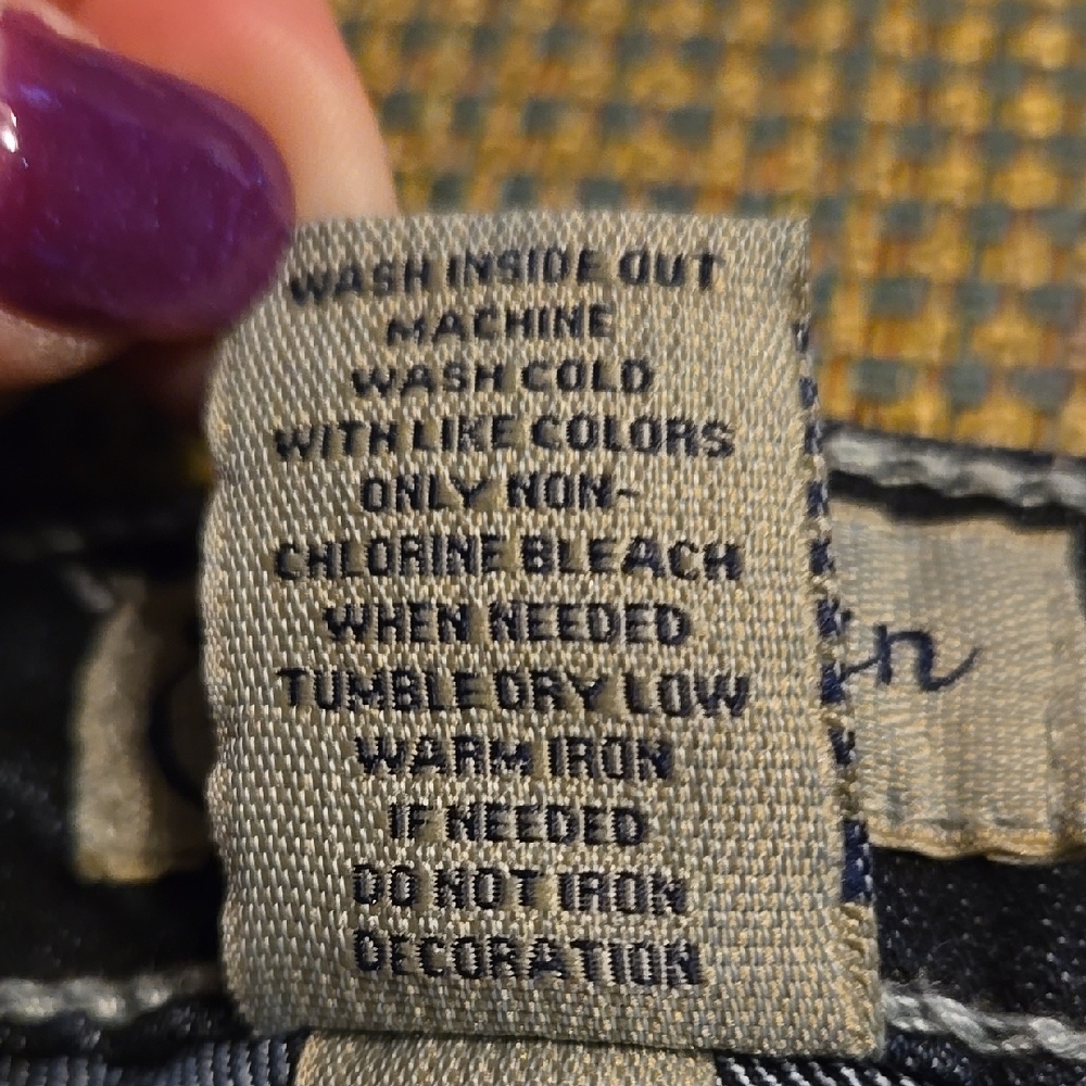 Earl Jeans Boot Cut Denim Jeans with Intricate Stitching and Back Pocket Detail. - Picture 5 of 8